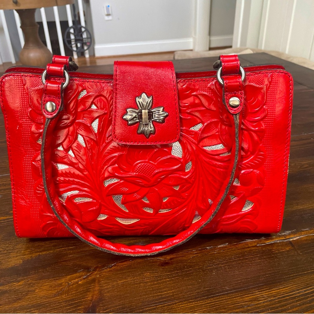 NWT Patricia Nash Red and silver Rosina Cutout Tooled leather